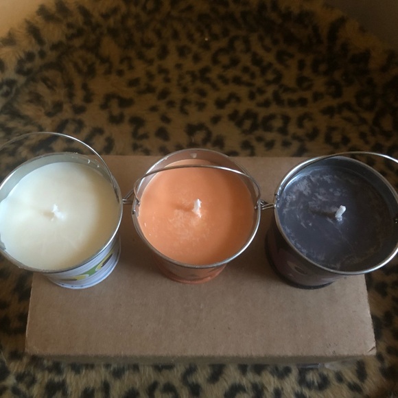 Handmade Halloween Tin Candles (3) unscented - Picture 2 of 3
